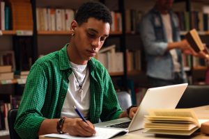 Helping Students Understand & Apply for Financial Aid