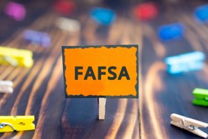 Helping Students Understand & Apply for Financial Aid